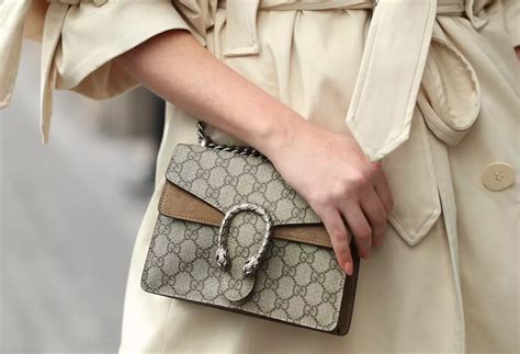 gucci correa|Gucci wallet crossbody.